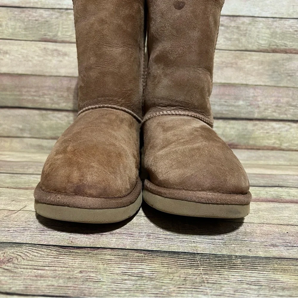 Ugg Brown Classc Tall Boots